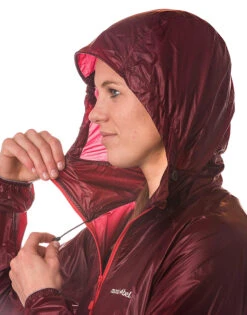 Mont-Bell Tachyon Parka Women -Expedition Gear 2303107 05