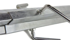 Petromax Dreibein Mit Kette Und Haken -Expedition Gear dreibein2