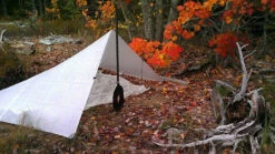 Hyperlite Mountain Gear Flat Tarp 8´6´´ X 8´6´´white -Expedition Gear tarp field 1